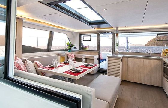 Catamaran Moorings 4500 13.72m