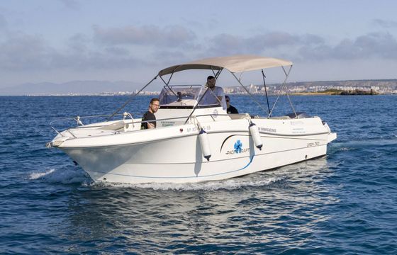 Motorboat PACIFIC CRAFT 750 Open 225hp