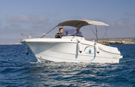 Motorboat PACIFIC CRAFT 750 Open 225hp