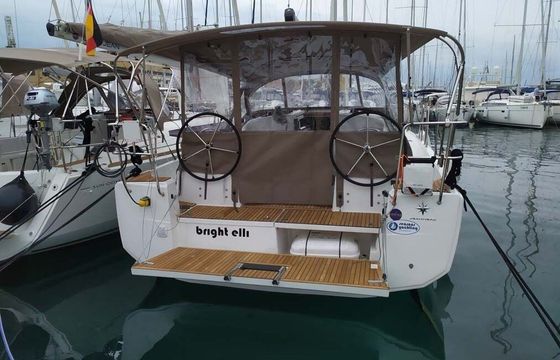 Sailboat Jeanneau Sun Odyssey 380 3/1 11.22m