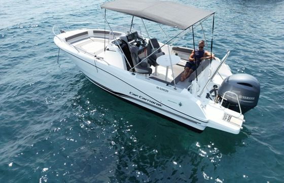 Motorboat Jeanneau Cap Camarat 6.5 Cc 200hp