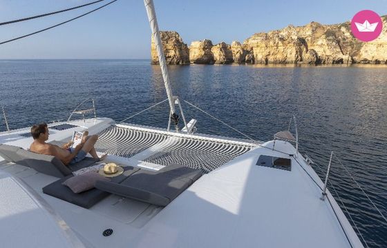 Catamaran ELBA 45 (1 MASTER + 2 CAB + 1 / 3 SDB) 13m