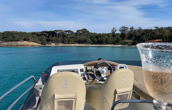 Motorboat Beneteau monte carlo 47 fly 870hp