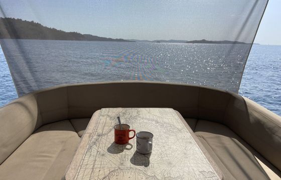 Motorboat Beneteau monte carlo 47 fly 870hp