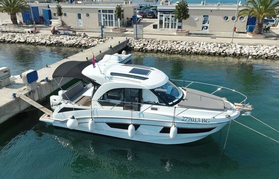 Motorboat Antares 9 OB 400hp