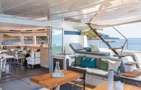 Sailing yacht Lagoon Lagoon 60 19.89m