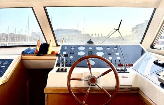 Motorboat Raffaelli Tempest 43 fly 780hp