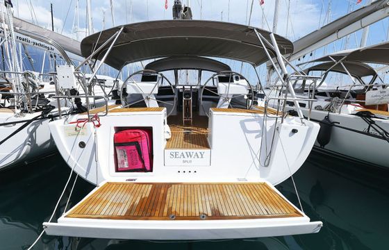 Sailboat Hanse Yachts Hanse 455 13.95m