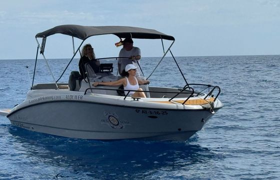Motorboat Aqua 24 S7 130hp