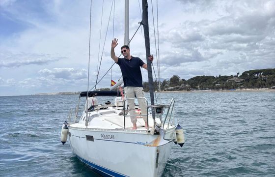 Sailboat Beneteau Oceanis 370 11.5m