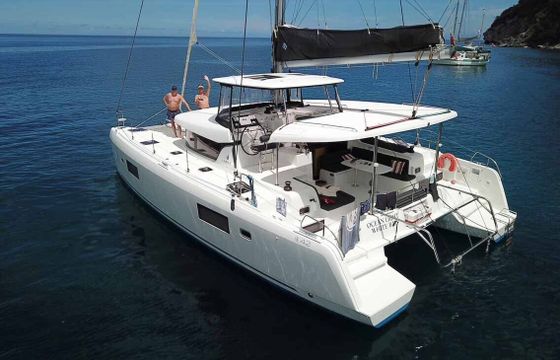 Catamaran Lagoon-Bénéteau Lagoon 42 - 4 cab. 12m