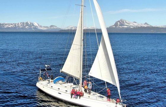 Sailboat Beneteau 50 14.9m