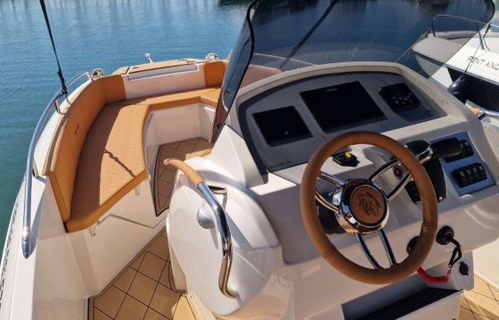 Motorboat PRUA AL VENTO JAGUAR 7.0 200hp