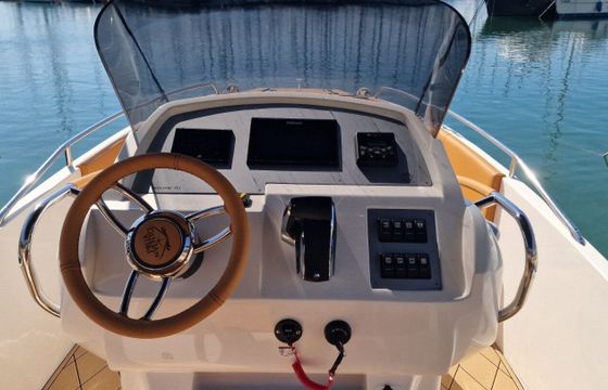 Motorboat PRUA AL VENTO JAGUAR 7.0 200hp