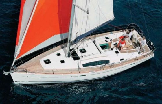 Sailboat BENETEAU OCEANIS 43 13.1m