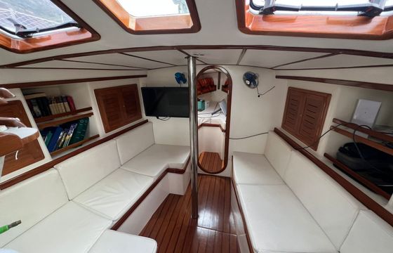 Sailboat Manolo Samoa 36 II 11m
