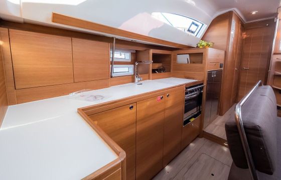 Sailboat Elan Elan Impression 45.1 13.85m