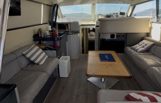 Motorboat Ferreti 39