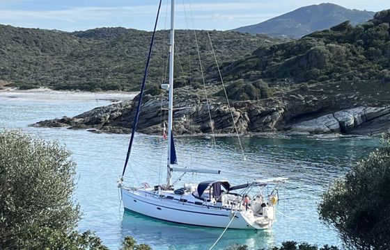 Sailboat BAVARIA 40 Cruiser 2009 ( refit 2016 ) 12m
