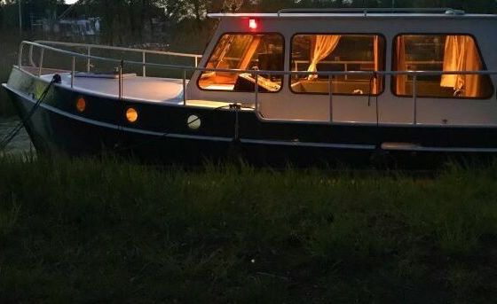 Motorboat Barkas 900 38hp