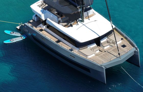 Sailing yacht Moon Yacht 60 LUX 18.32m
