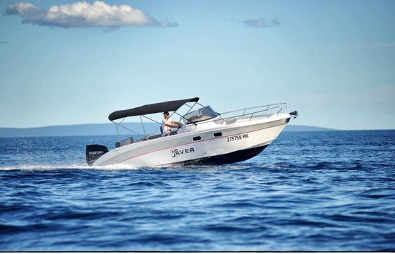 Motorboat Saver Saver 750 walkaround 300hp