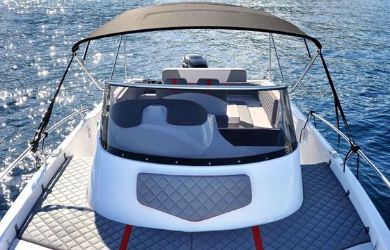 Motorboat Saver Saver 750 walkaround 300hp