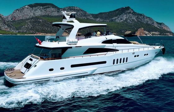 Motor yacht Princess 90 2400hp