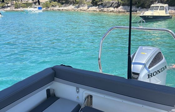 Motorboat Jeanneau Cap Camarat 7.5 Cc 250hp