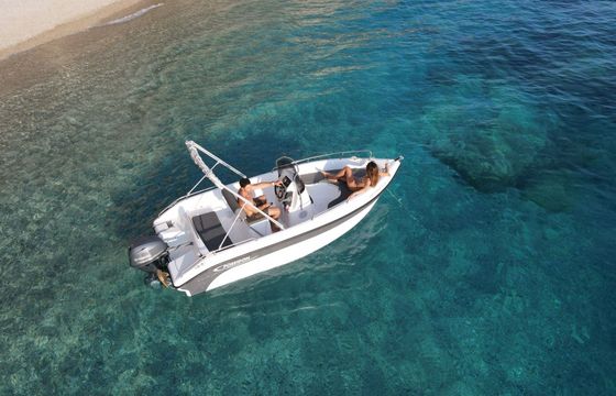 Motorboat poseidon blu water 30hp