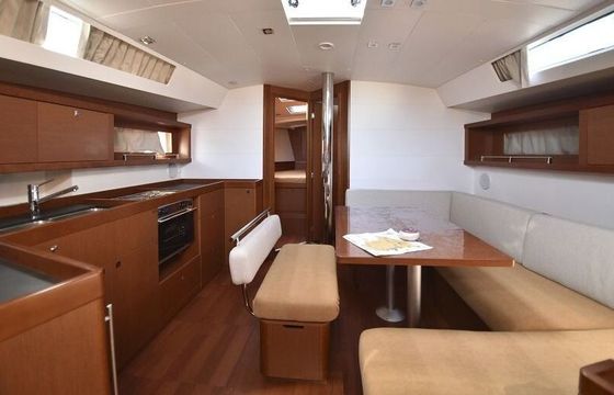 Sailboat BENETEAU OCEANIS 45 13.5m