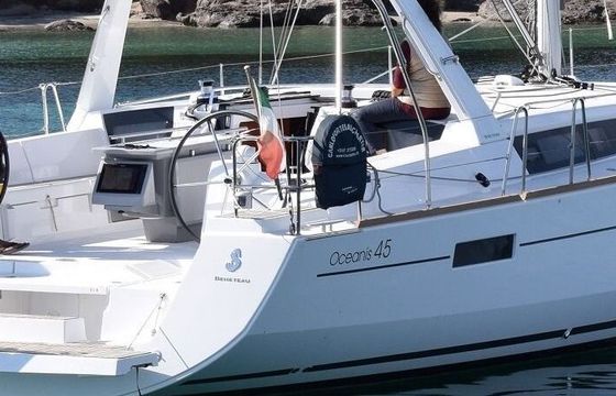 Sailboat BENETEAU OCEANIS 45 13.5m