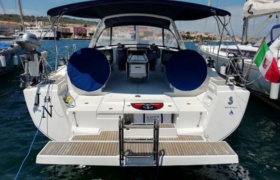 Sailboat BENETEAU OCEANIS 45 13.5m