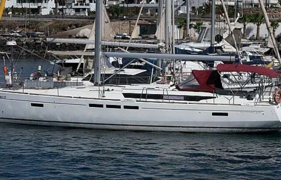 Sailboat Sun Odyssey 519 15m