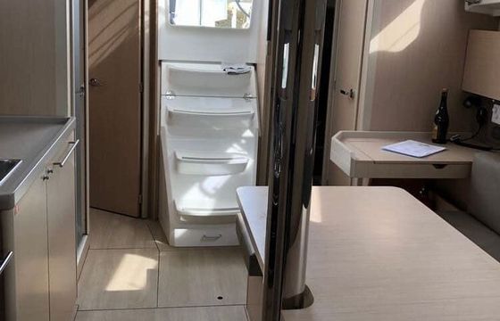 Sailboat Beneteau Oceanis 38 Deriveur  11.45m