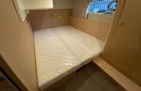 Motorboat Beneteau Swift Trawler 41 Fly 640hp