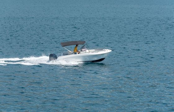Motorboat Atlantic Marine Open 670 200hp