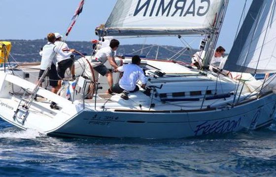 Sailboat BENETEAU FIRST 35 10.85m