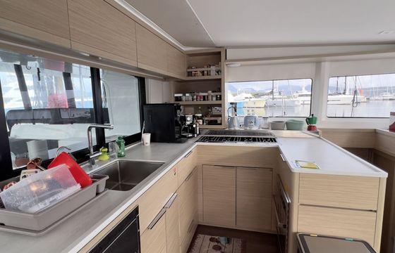Catamaran Lagoon Lagoon 46 13.9m