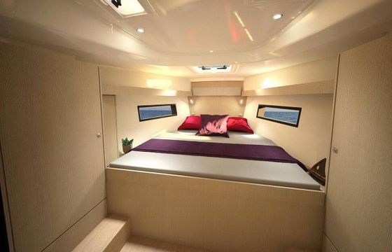 Sailboat Bavaria Yachtbau Bavaria C38 11m