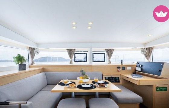 Catamaran Lagoon Lagoon 400 S2 12m
