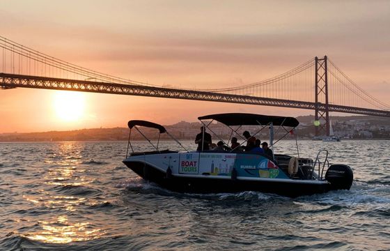Motorboat Bayliner Element XR7 150hp