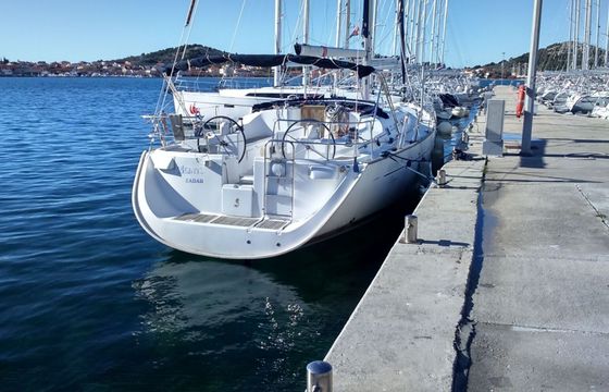 Sailboat BENETEAU OCEANIS 473 14.3m