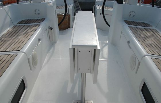 Sailboat BENETEAU OCEANIS 473 14.3m