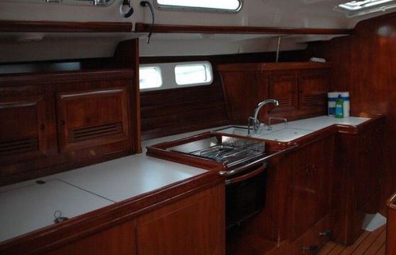 Sailboat BENETEAU OCEANIS 473 14.3m