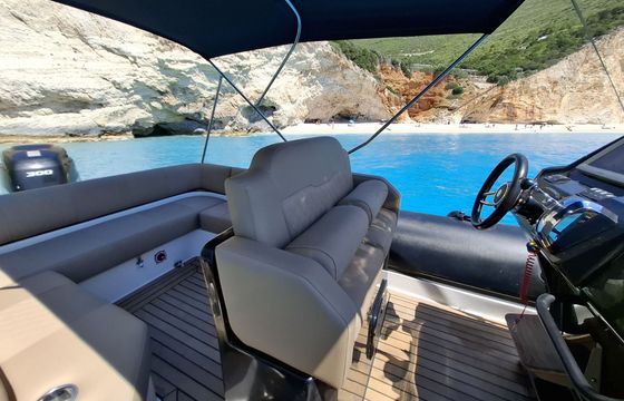 RIB Yo boats 9m 300hp