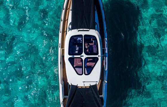 Motorboat Quicksilver Navan S30 (10.5m) 500hp