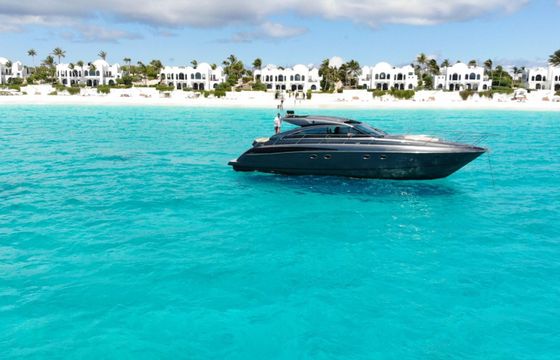 Motorboat Princess V 53 1500hp