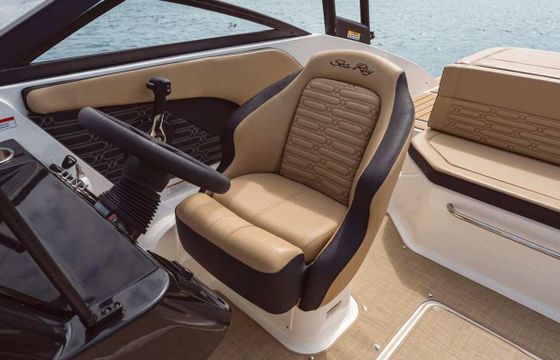 Motorboat Sea Ray 190 SPXR 150hp