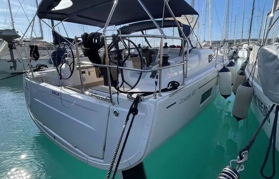 Sailboat Beneteau Oceanis 40.1 12.43m